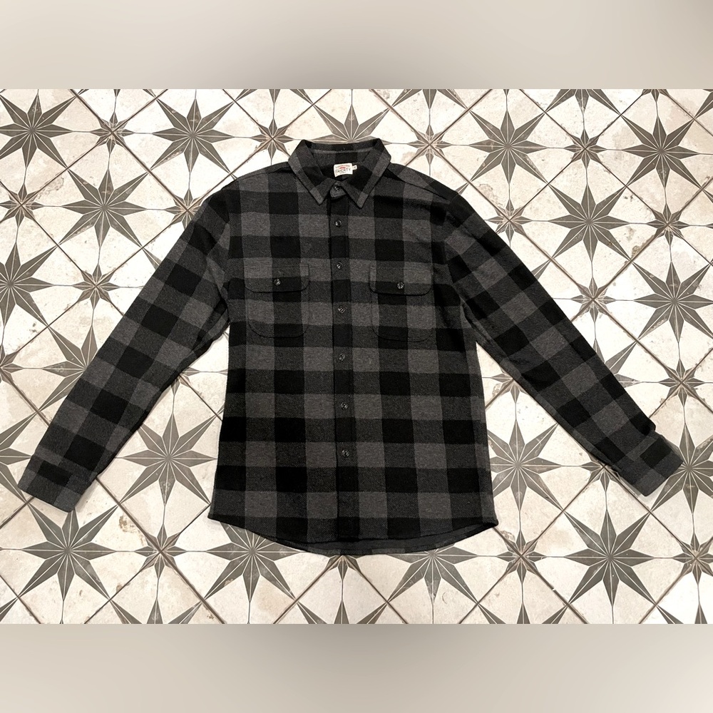 Men’s Faherty Size Large Plaid Fleece